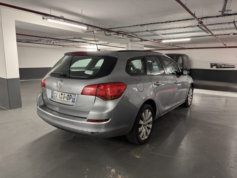 OPEL ASTRA 1.4 TURBO 140 boîte automatique 