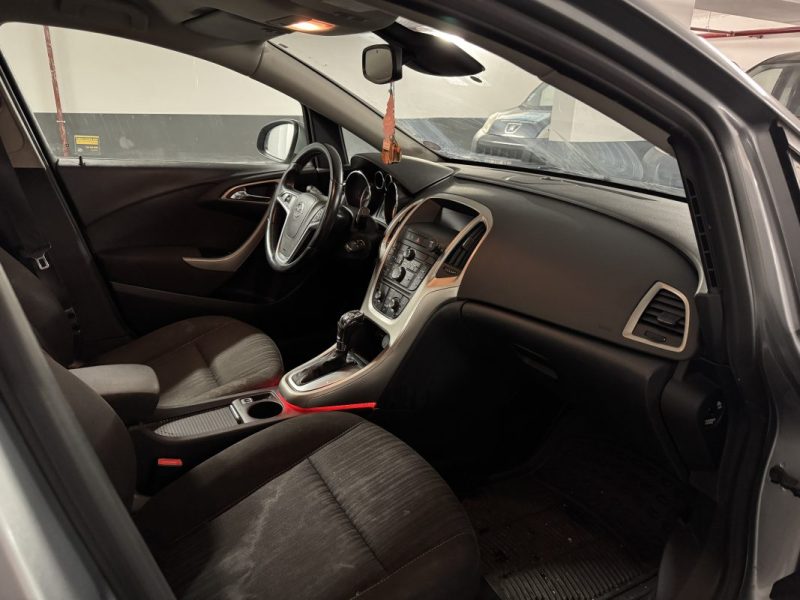 OPEL ASTRA 1.4 TURBO 140 SPORT BA 2012