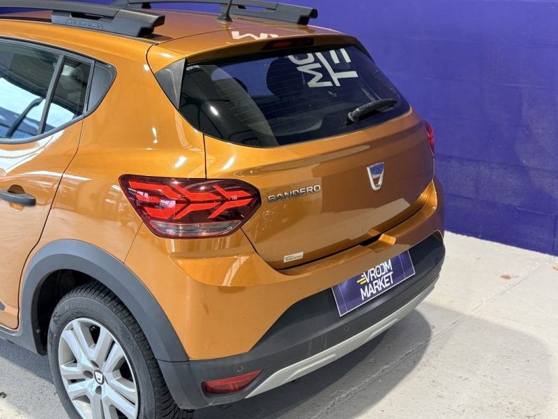 Dacia  Sandero Stepway 1.0 ECO-G 100CH - Radars de reculs - GPL - Commande au volants - Climatisatio