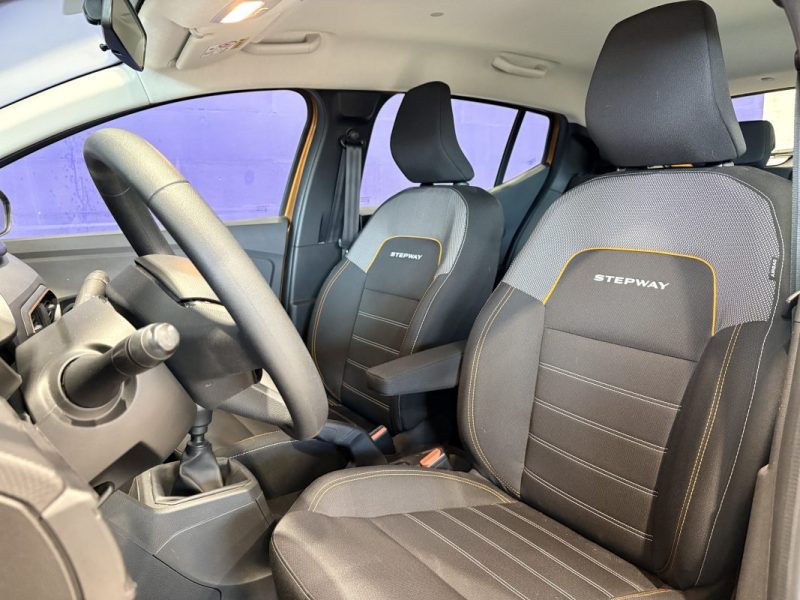Dacia  Sandero Stepway 1.0 ECO-G 100CH - Radars de reculs - GPL - Commande au volants - Climatisatio