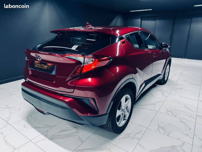Toyota c-hr 1.2t 116 ch 2wd dynamic