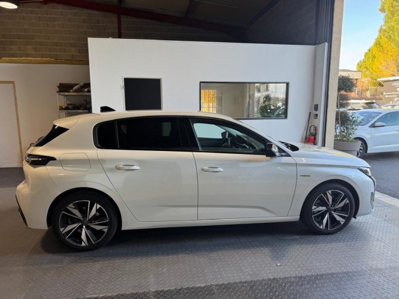 PEUGEOT 308 III 1.6 PHEV 180 ACTIVE PACK E-EAT 2022