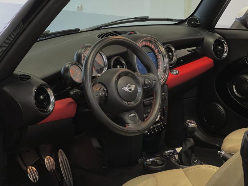 MINI COOPER S 1.6 L CABRIO JOHN WORKS 184CH 