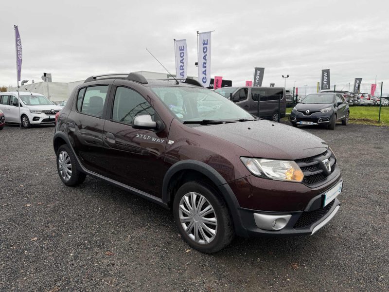 DACIA SANDERO 0.9 TCE 90CH STEPWAY URBAN E6 2016