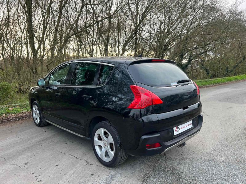 PEUGEOT 3008 1.6 HDI 110 BUSINESS 