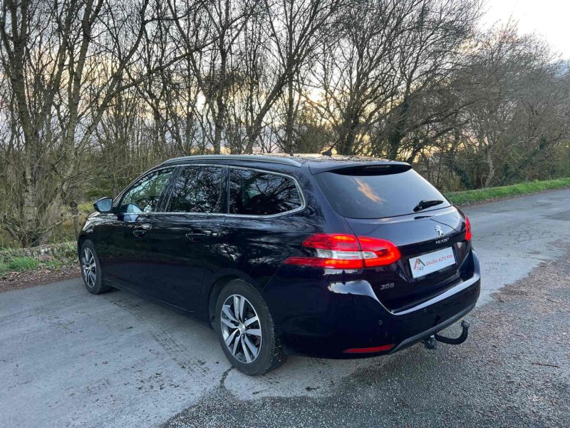 PEUGEOT 308 SW II 130CH ACTIVE  AUTO