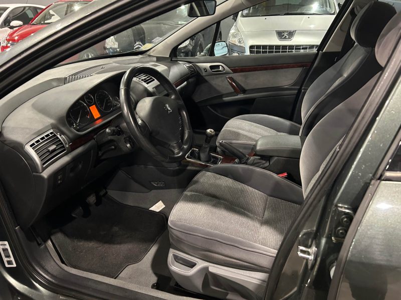 PEUGEOT 407 2.0 16V 136CH