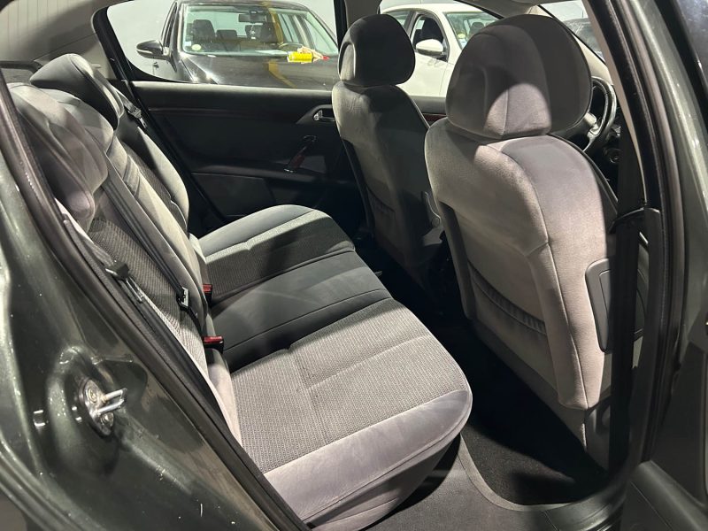 PEUGEOT 407 2.0 16V 136CH