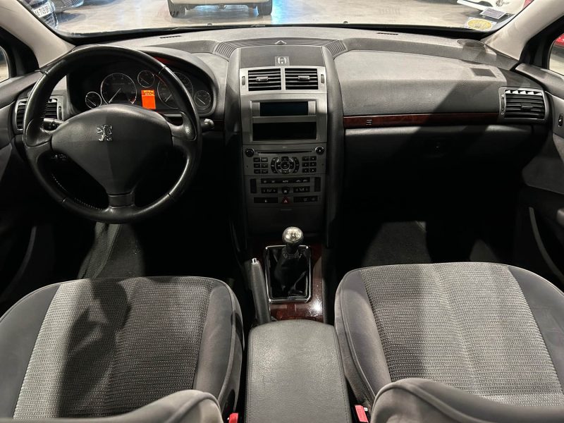 PEUGEOT 407 2.0 16V 136CH