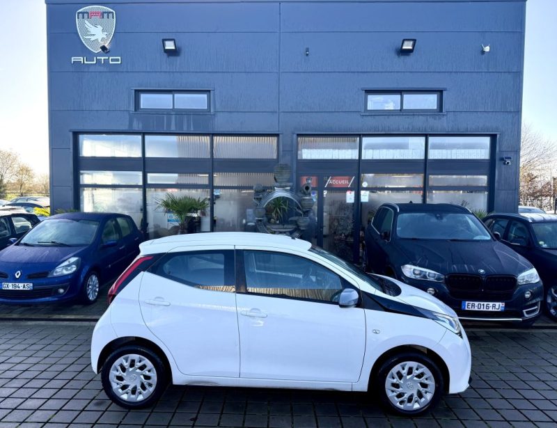 TOYOTA AYGO II 1.0 VVT-I 72CH X-CLUSIV X-SHIFT automatique