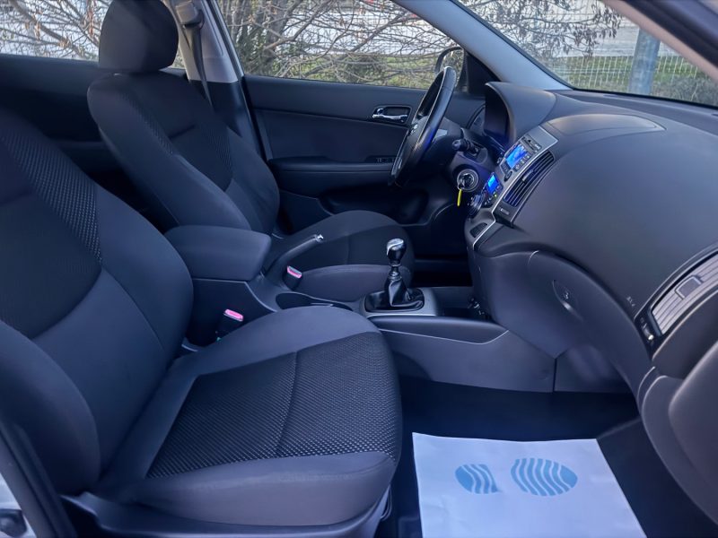 HYUNDAI I30 BREAK 1.6 CRDI 116 Cv PACK SENSATION