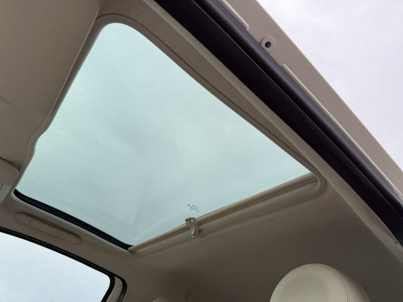 FIAT 500 1.2 69cv Lounge Toit Panoramique / Clim 