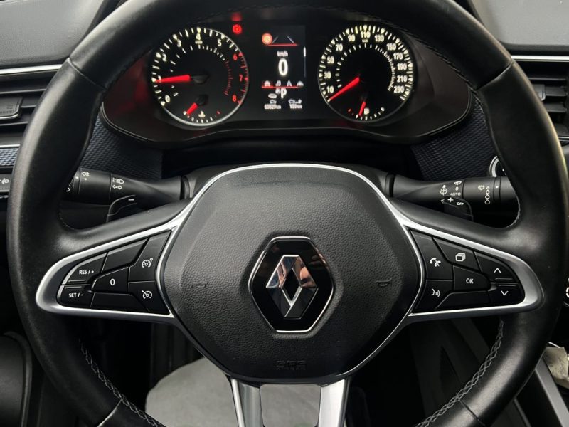 RENAULT ARKANA 1.3 TCE Mild HYBRID 140 Cv BOITE AUTO 7 / APPLE & ANDROID CRIT AIR 1 - GARANTIE 1 AN