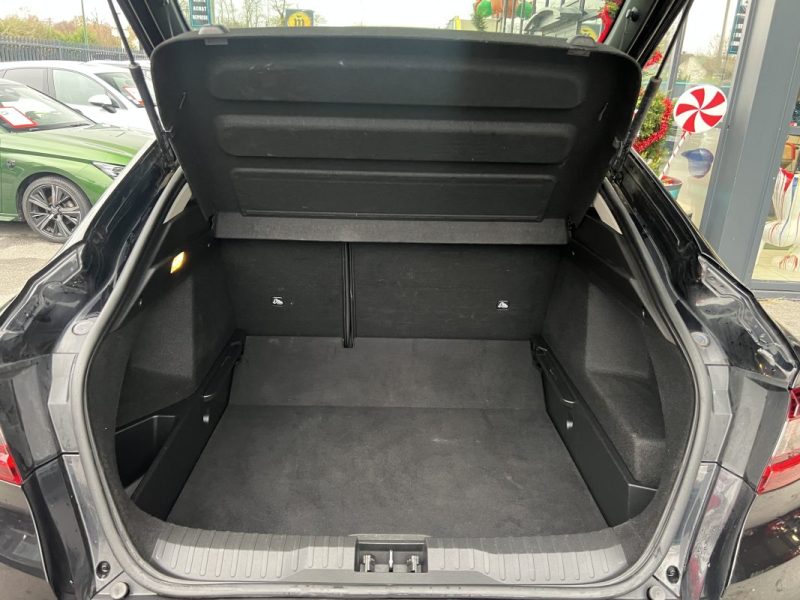 RENAULT ARKANA 1.3 TCE Mild HYBRID 140 Cv BOITE AUTO 7 / APPLE & ANDROID CRIT AIR 1 - GARANTIE 1 AN