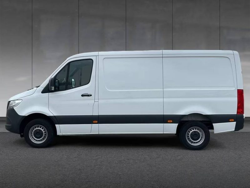 Mercedes SPRINTER 317 CDI L2H2 12m3 Gtie 48mois + 2 révisions inclus