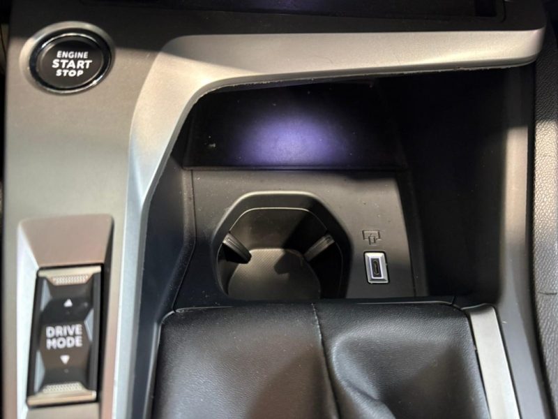 Peugeot 308 1.5 BlueHDi 130ch Allure - 📱 Apple CarPlay - ❄️ Climatisation - ✅Reprise possible