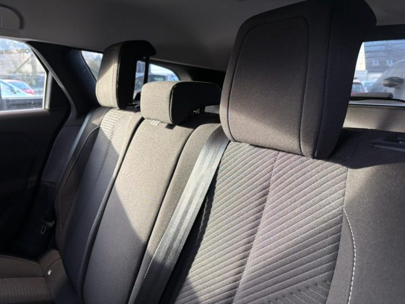 Peugeot 308 1.5 BlueHDi 130ch Allure - 📱 Apple CarPlay - ❄️ Climatisation - ✅Reprise possible