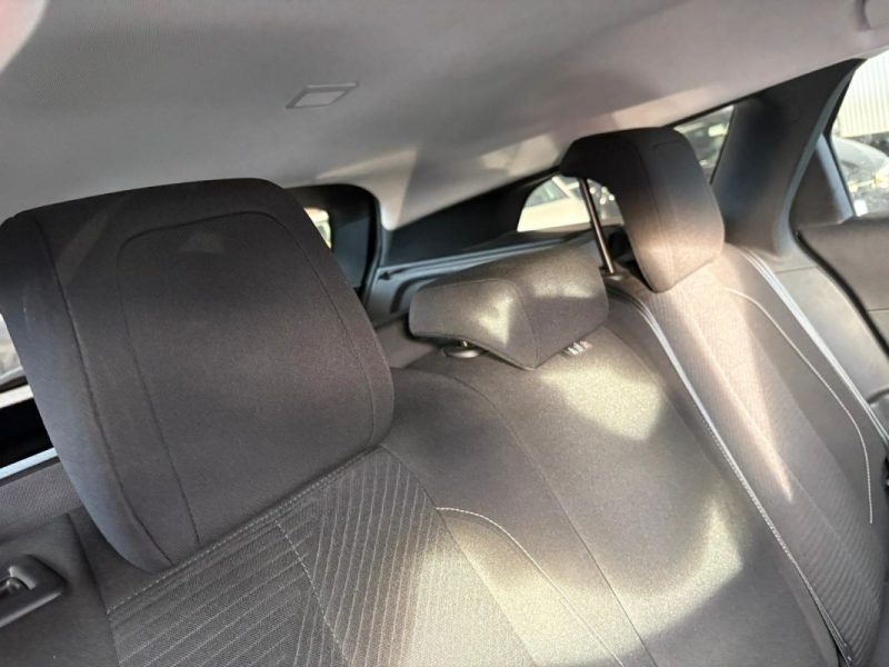 Peugeot 308 1.5 BlueHDi 130ch Allure - 📱 Apple CarPlay - ❄️ Climatisation - ✅Reprise possible