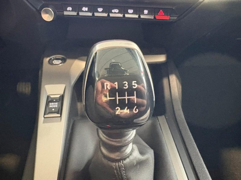 Peugeot 308 1.5 BlueHDi 130ch Allure - 📱 Apple CarPlay - ❄️ Climatisation - ✅Reprise possible