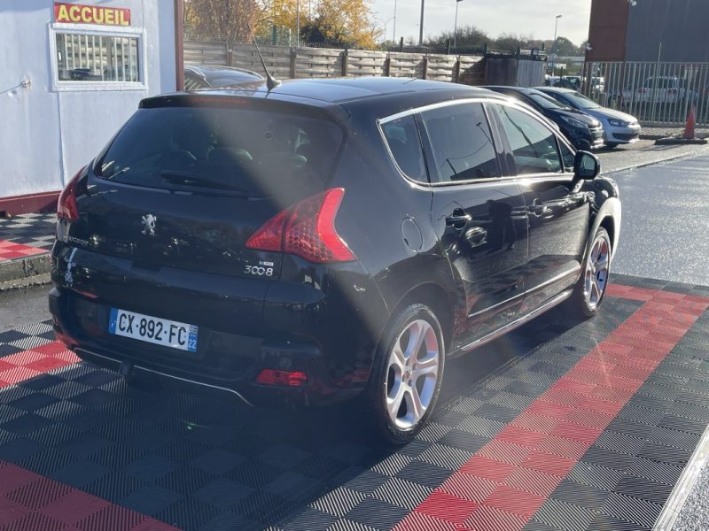 PEUGEOT 3008 1.6 E-HDI115  ROLAND GARROS BMP6     GARANTIE 3/12 MOIS 2013