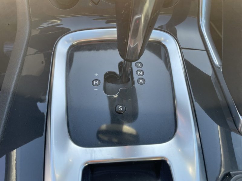 PEUGEOT 3008 1.6 E-HDI115  ROLAND GARROS BMP6     GARANTIE 3/12 MOIS 2013