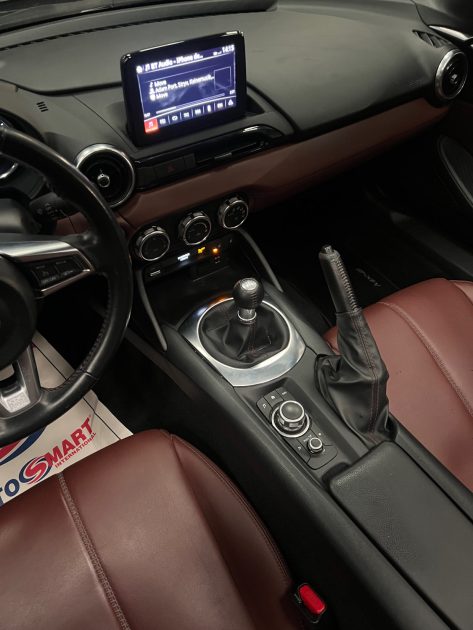 MAGNIFIQUE MAZDA MX5 SELECTION 132CH (FULL SUIVI D’ENTRETIEN MAZDA, SIÈGES CHAUFFANTS, CAMÉRA)