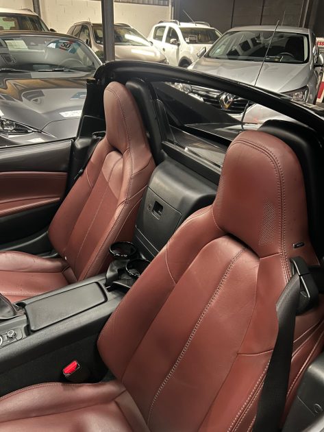 MAGNIFIQUE MAZDA MX5 SELECTION 132CH (FULL SUIVI D’ENTRETIEN MAZDA, SIÈGES CHAUFFANTS, CAMÉRA)