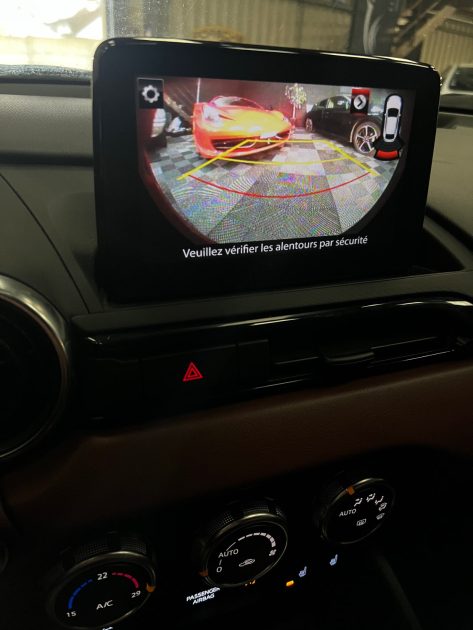 MAGNIFIQUE MAZDA MX5 SELECTION 132CH (FULL SUIVI D’ENTRETIEN MAZDA, SIÈGES CHAUFFANTS, CAMÉRA)