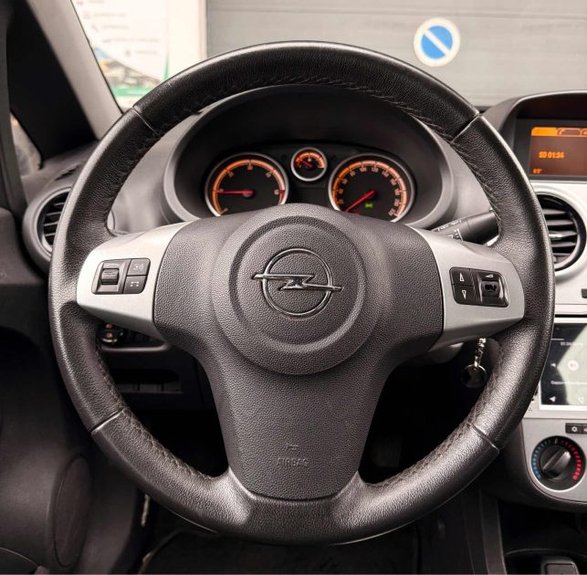 OPEL CORSA 1.3 CDTI 75CV - RÉVISION OK - VÉHICULE IDÉAL JEUNE PERMIS  