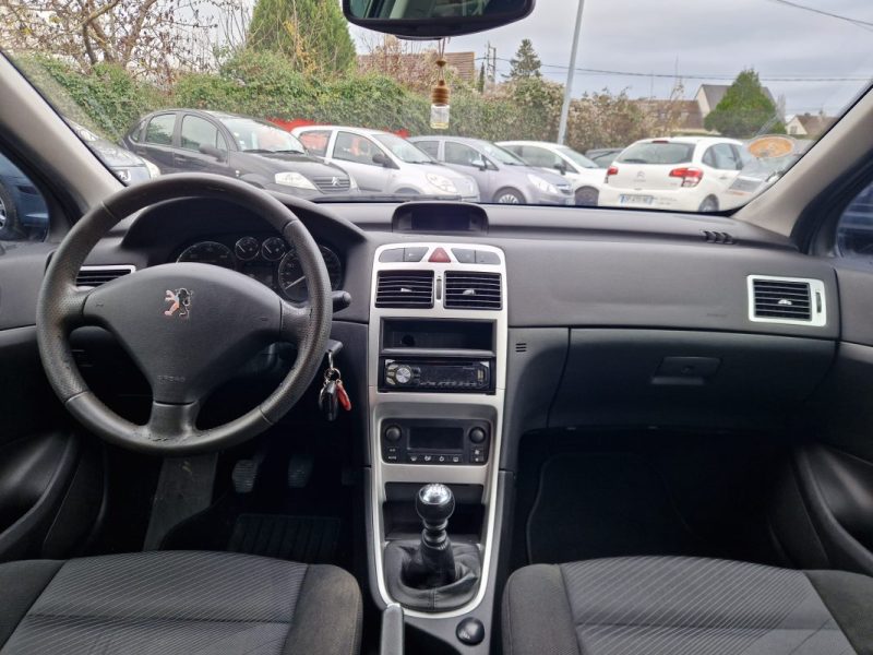PEUGEOT 307 2.0 HDI 136CV *EXECUTIVE* GARANTIE REVISEE 