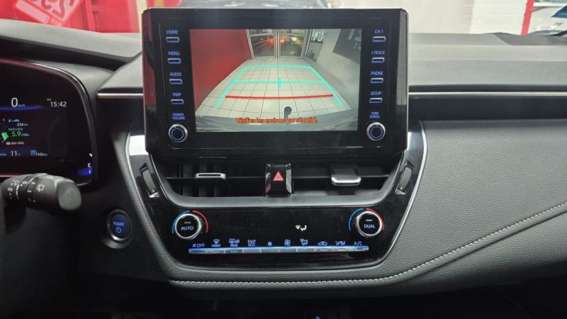 TOYOTA COROLLA TOURING SPORTS 184cv DYNAMIC BUSINESS/1 ERE MAIN/TVA RECUPERABLE