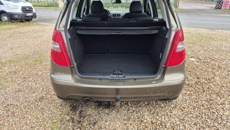 MERCEDES CLASSE A 180 I 116 CH  AVANTGARDE CVT