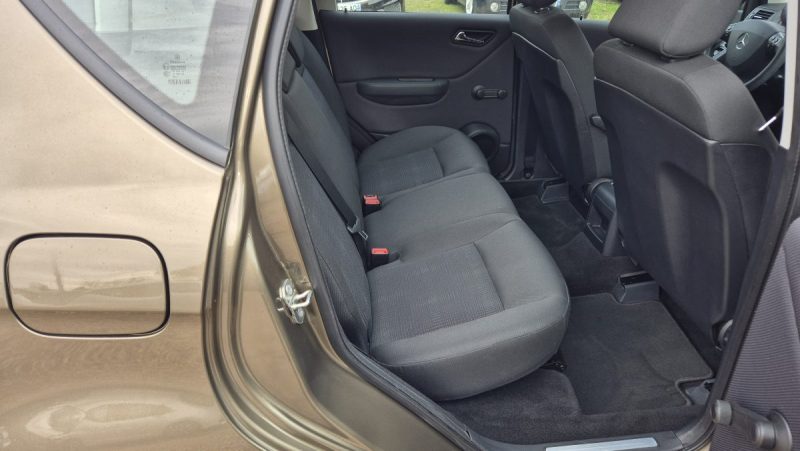 MERCEDES CLASSE A 180 I 116 CH  AVANTGARDE CVT