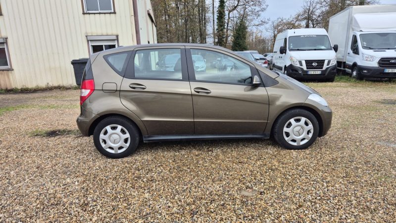 MERCEDES CLASSE A 180 I 116 CH  AVANTGARDE CVT