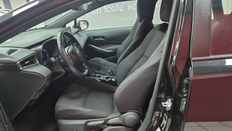 TOYOTA COROLLA TOURING SPORTS 122cv DYNAMIC BUSINESS NOIR 2023/1 ERE MAIN/TVA RECUPERABLE