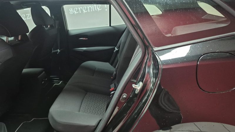 TOYOTA COROLLA TOURING SPORTS 122cv DYNAMIC BUSINESS NOIR 2023/1 ERE MAIN/TVA RECUPERABLE