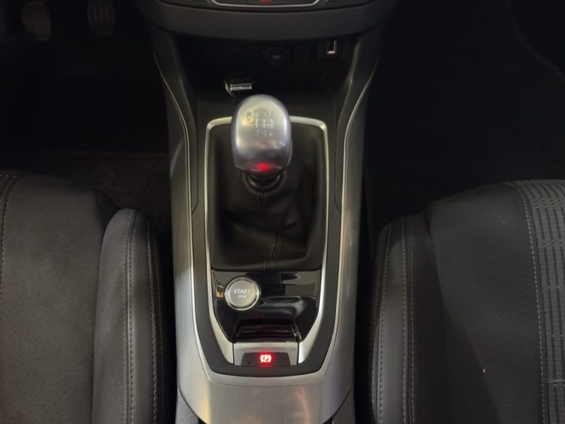 PEUGEOT 308 1.5 HDI 130CH S&S ACTIVE/ CARPLAY/ ENTRETIEN CHEZ PEUGEOT