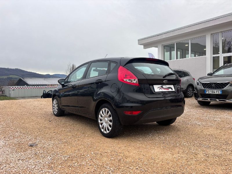 FORD Fiesta - 82ch essence