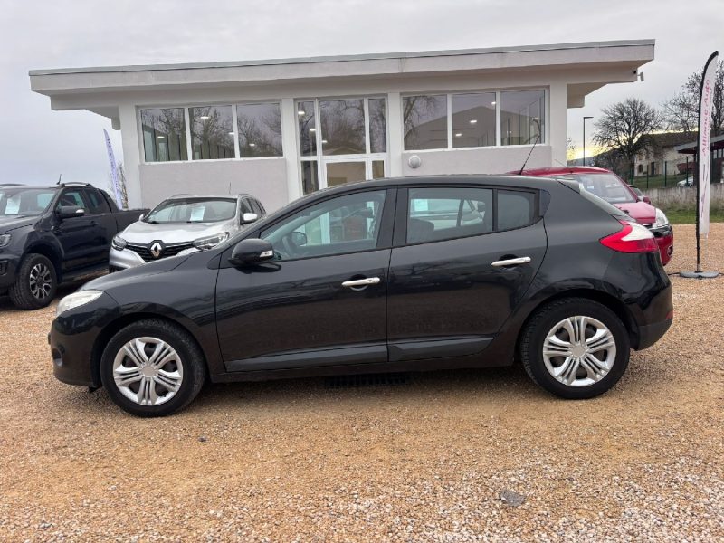 RENAULT Megane 3 - 110ch essence 1.6