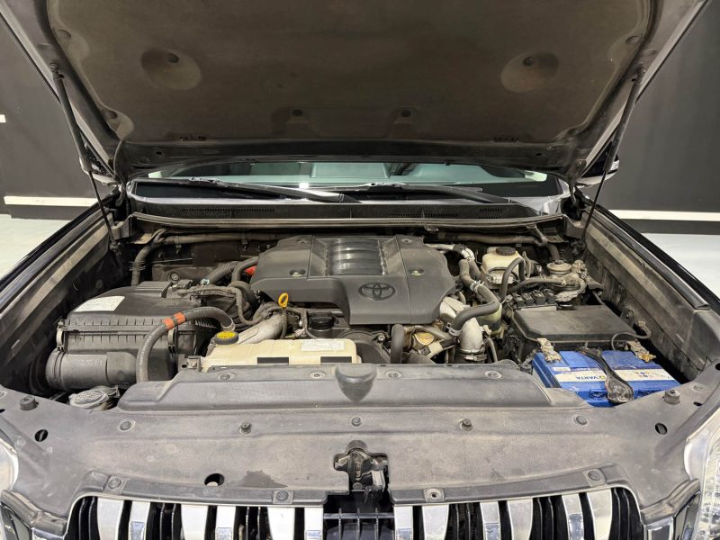 TOYOTA LAND CRUISER 3.0 D-4D 60TH ANNIVERSARY 2011