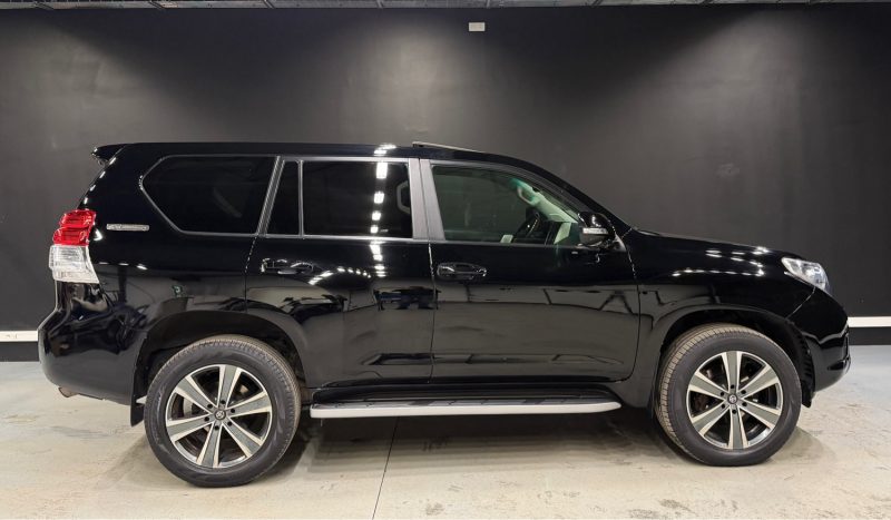 TOYOTA LAND CRUISER 3.0 D-4D 60TH ANNIVERSARY 2011