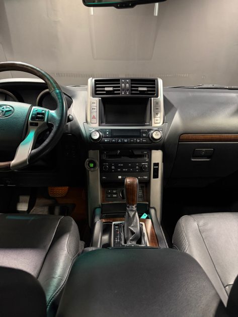 TOYOTA LAND CRUISER 3.0 D-4D 60TH ANNIVERSARY 2011