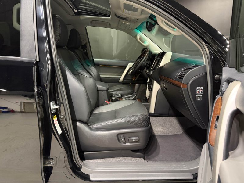 TOYOTA LAND CRUISER 3.0 D-4D 60TH ANNIVERSARY 2011