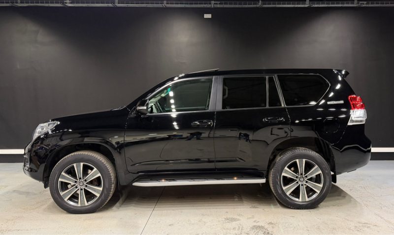 TOYOTA LAND CRUISER 3.0 D-4D 60TH ANNIVERSARY 2011