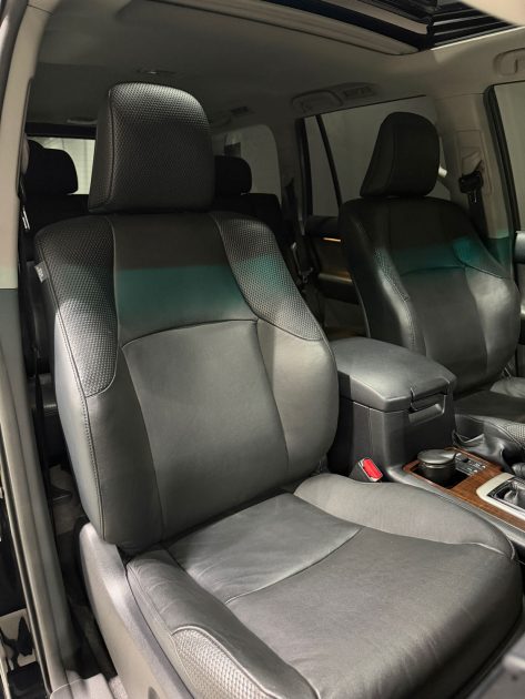 TOYOTA LAND CRUISER 3.0 D-4D 60TH ANNIVERSARY 2011