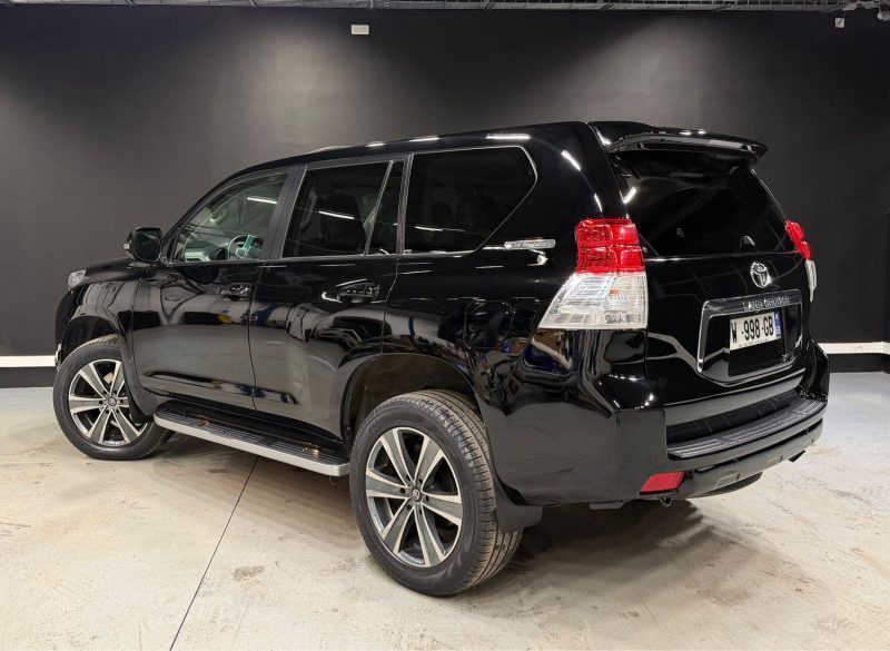 TOYOTA LAND CRUISER 3.0 D-4D 60TH ANNIVERSARY 2011