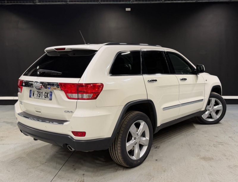 JEEP GRAND CHEROKEE LAREDO 2012