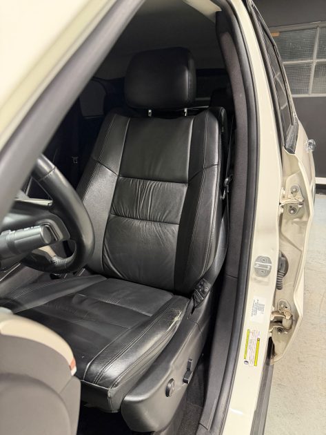 JEEP GRAND CHEROKEE LAREDO 2012