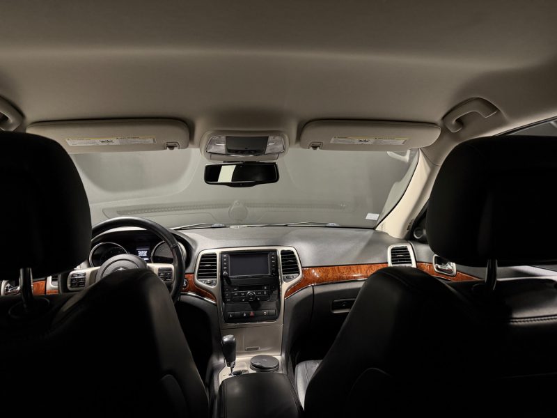 JEEP GRAND CHEROKEE LAREDO 2012