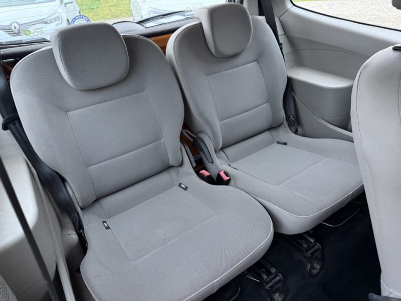 RENAULT TWINGO II 1.5 DCI 65 Clim